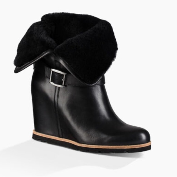 Ugg Ellecia wedge boot - Picture 2 of 8